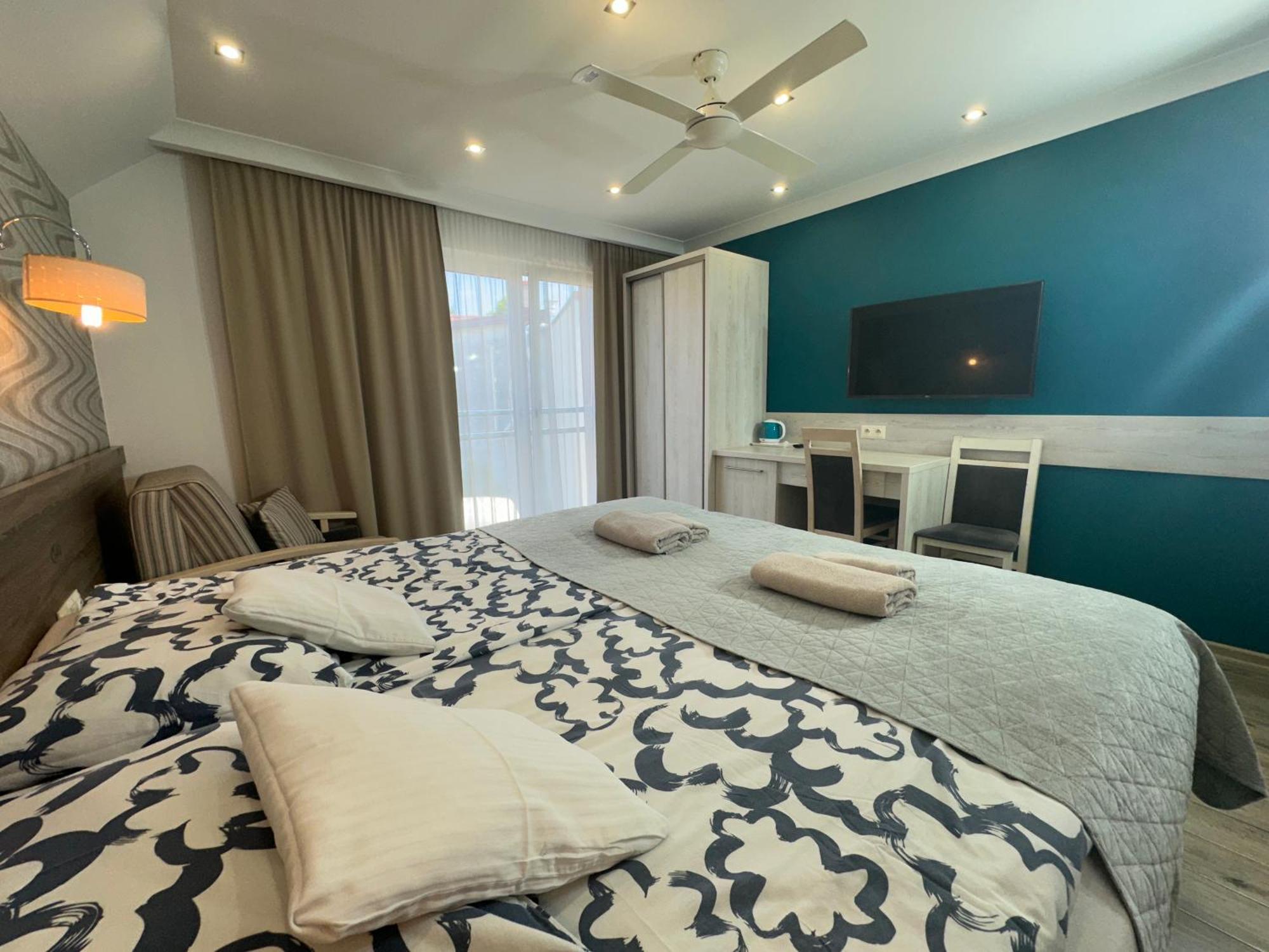 Bed and Breakfast Helios Устка Экстерьер фото